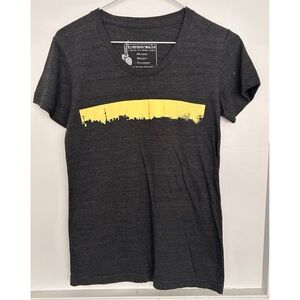 Designer Toronto T Shirt from the One of a Kind Show Size S
